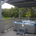 Шале Bockagh Farm *
